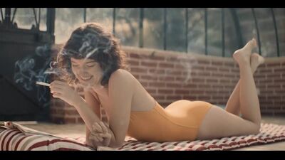 Lea Bonneau – Lupin, sezon 1, odc. 1 (2020) HD 1080p – Nagość? Seksowne! Obejrzyj online / Lea Bonno – Lupin