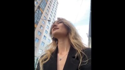 Өтіп бара жатқандарға кеудесін көрсету – лана-честер, 18 жастағы орыс қызы, Bongacams, анальды секс, топтық секс, жасөспірімдер, кездесулер, секс
