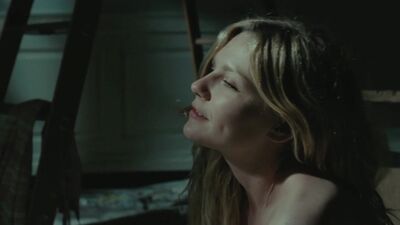 Кирстен Данст жалаңаш - Kirsten Dunst Nude - 2010 All Good Things 2
