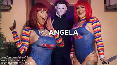 [OnlyFans] Angela White i Karmen Karma x Alex Jones – Halloween [trójkąt MFF, cosplay, BBC, duże piersi, tyłek, MILF, tatuaż, wytrysk na twarz]