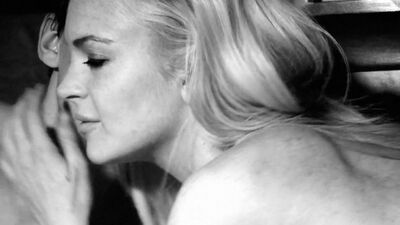 Lindsay Lohan nua - A festa privada da Lindsay (2009) Web HD 720p