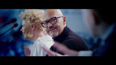 Vive el presente - Canción de la película El fantasma / Fiódor Bondarchuk / TINA / Semión Treskunov