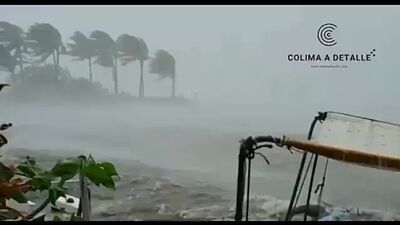 L'ouragan de catégorie 1 « Nora » à Barra de Navidad (Jalisco, Mexique, 28 août 2021)