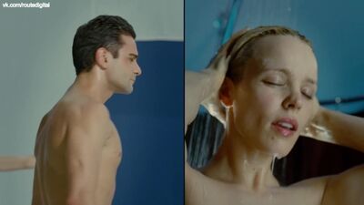 Rachel McAdams nue (couverte) - Passion (2012) HD 1080p Regarder en ligne / Rachel McAdams, Noomi Rapace - Passion