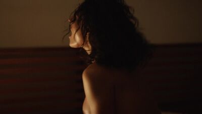 Escena de sexo de Debora Nascimento; escena de sexo