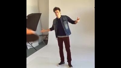 Sesja zdjęciowa dla magazynu „Bravo” z Jorge Blanco