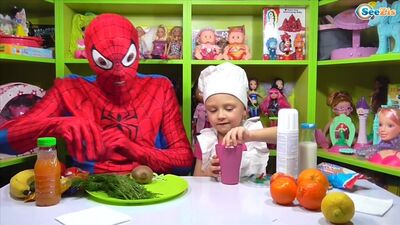 ✔ Spiderman. Jarosława i Spiderman organizują wyzwanie smoothie. Filmik dla dzieci. Tiki Taki Cook ✔
