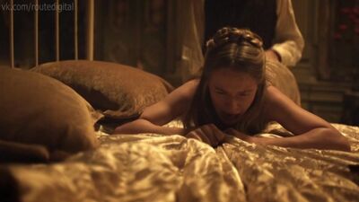 Anne Charrier, Jemima West, Blandine Bellavoir, Dinamene Alves i inni – Nude – Dom publiczny, sezon 1 (2010) HD 720p – Oglądaj online