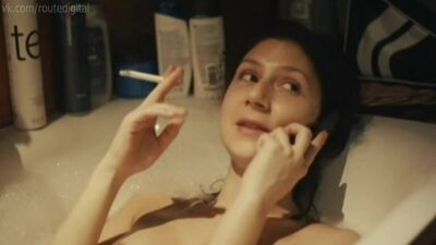 Марта Іссова оголена — «Мами та татусі» (2010) HD 720p Дивитися онлайн