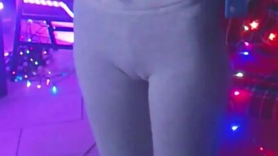 Spaliła pierogi podczas streamu #Karina_Streamerka (Na liście: porno, seks, erotyka, tyłek, booty, anal, cycki, boobs, brazzers)