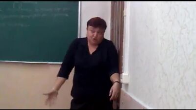 VÍDEO ERÓTICO - PROFESSORA E ALUNO