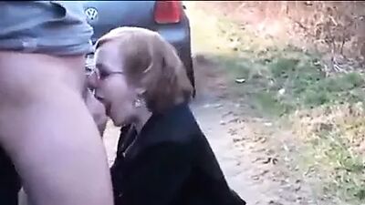 Sie liebt es zu blasen!