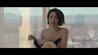 Андреа Делогу жалаңаш – Лас-Вегастағы ажырасу (2020) HD 1080p Онлайн көру / Андреа Делогу – Лас-Вегастағы ажырасу