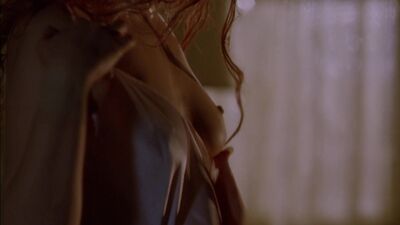 Carrie Anne Fleming desnuda - Masters of Horror, temporada 1, episodio 4 (2005) HD 1080p