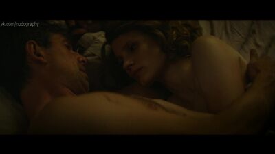 Jessica Chastain nago w filmie „Żona zoologa” (The Zookeeper’s Wife, 2017, reż. Niki Caro) 1080p