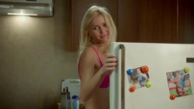 Ekaterina Kuznetsova nue - 2013 Cuisine