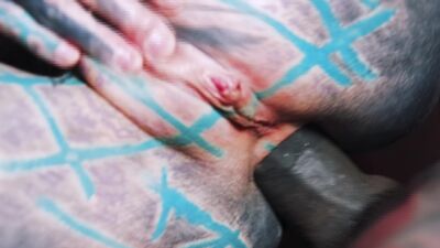 Anuskatzz_Baise anale d'une rasta couverte de tatouages (Fétichisme, Domination féminine, Tatouage, Piercing, Ados, Fisting, Horreur, BDSM, Porno underground) 1080p
