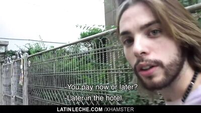 Latinleche - a gémea latina de Kurt Cobain faz sexo com o operador
