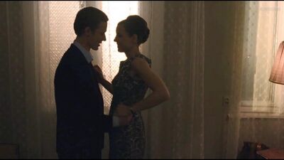 Julia Kijowska Nude - A Aranha Vermelha (2015) Ver Online