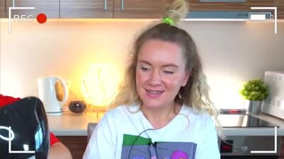 Modifie le TERRIBLE Slime Challenge ! On fabrique des slimes pour les vendre ! MARIA ZUM MASHA