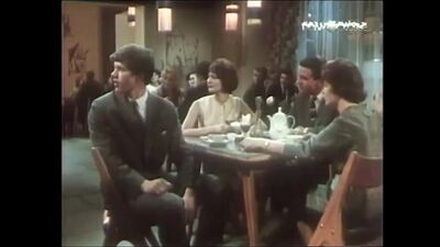 Łudmiła Gurczenko – „Życzę ludziom szczęścia” (1963) Piosenka z filmu „Poskramiacze rowerów”