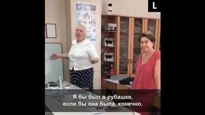 Une note réduite pour un diplôme à cause de la couleur des cheveux NR (720p).mp4