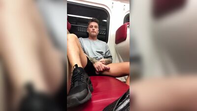 Jerk off on the Train gay