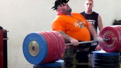 Ultanul van pachmen, chłopaki, anime, grubas, sztangista, bójka, śmiech, shawarma