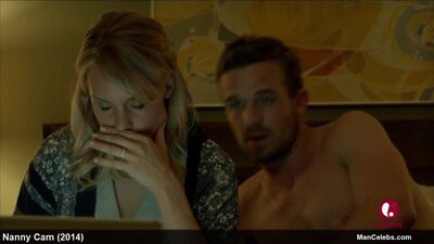 Des scènes de sexe gigantesques au cinéma, torse nu