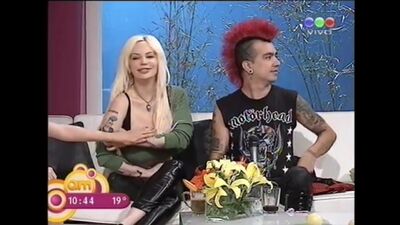 Випадково показала груди на телебаченні