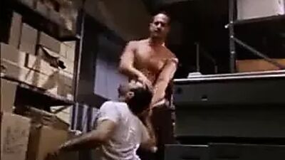 HBO OZ - Chris Meloni é adorado