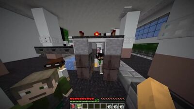 Hadès [VyacheslavOO] LES SANS-ABRI POURRONT-ILS PASSER LA FOUILLE ? LA SURVIE D'UN SANS-ABRI EN RUSSIE #257 ! MINECRAFT