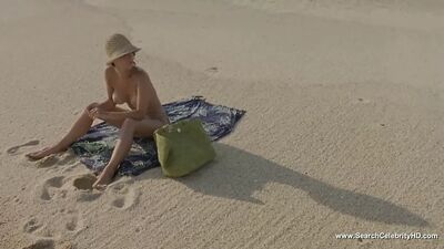Maribel Verdú desnuda - Y tu mamá también - HD
