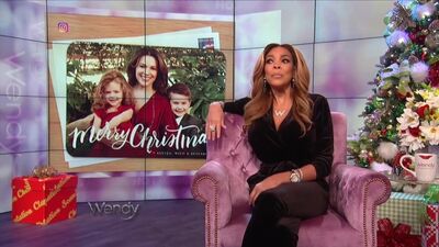 Wendy Williams sobre a ausência do marido de Alissa Milano no cartão de Natal