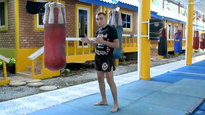 Como dar um golpe nos testículos: técnica e treino
