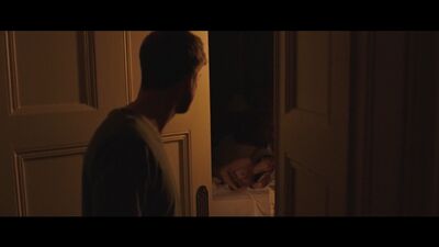 Antonia Clarke - Tutti i miei amici mi odiano / Antonia Clarke - All My Friends Hate Me (2021)
