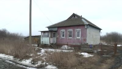 Dans la région de Kursk, une mère a aspergé son fils de huit ans d'essence et y a mis le feu