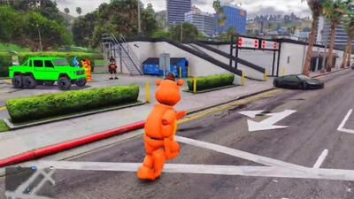 FNAF: Фредди мен аниматроникалар GTA 5-тегі FNAF модтарында Чикуды бөтен ғаламдықтардан қалай құтқарды