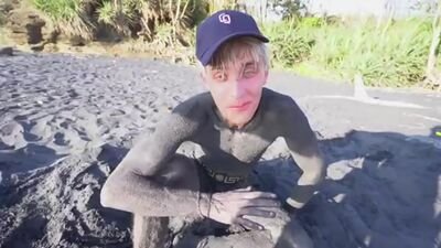 24 ГОДИНИ У ПІСКУ ЧЕЛЕНДЖ! Влад Папір А4