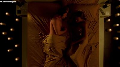Jessalyn Gilsig, Joely Richardson, Aisha Tyler - Nip/Tuck (2004) s2e2 HD 1080p Sur le Web : des scènes de nudité ? Sexy ! Regarder en ligne