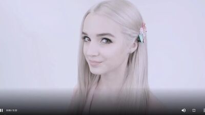 Байыр әкелерге арналған кішкентай жезөкше – 18+ клип (Түпнұсқа)