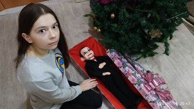 [Nepeta: Historias de miedo] ¡¡¡LA ESPELUZNANTE MUÑECA DE BILLY EN LA VIDA REAL!!! Episodio 1 de Nepeta: Historias de miedo