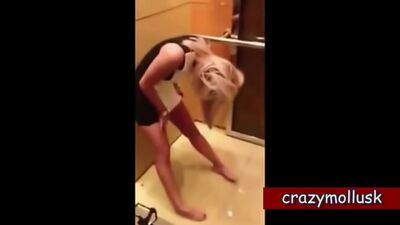 Piadas picantes sobre raparigas. Vídeos de piadas sobre sexo com raparigas bêbadas