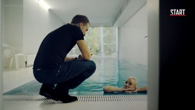 Гола Дар'я Мороз у серіалі «Утриманки» (2019, Костянтин Богомолов) — Сезон 1 / Серія 8 HD 1080p