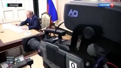 ✔️ ПУТІН ЗЛОВИВ ОЛІВЕЦЬ