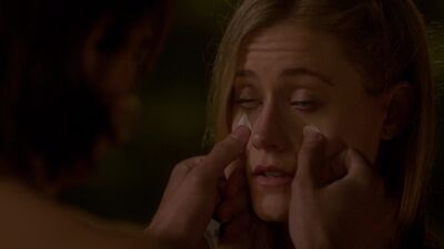 Olivia Taylor Dudley nago – The Magicians, sezon 1, odcinek 6 (2016) HD 1080p Oglądaj online / Olivia Taylor Dudley – The Magicians