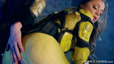 Abigail Mac - Parodia porno de «Los Power Rangers», parte 4