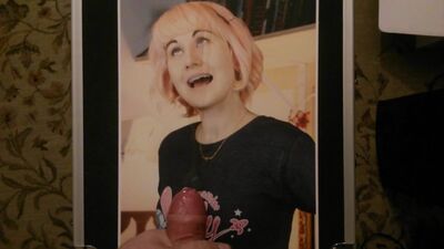 Homenagem a Righteous Holly Conrad (Comandante Holly) 1