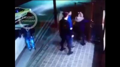 Pelea con resultado mortal frente al club Limonad. Dubna, región de Moscú, 23 de noviembre de 2019