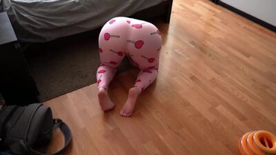 Die Schwester mit dem knackigen Hintern (Porno, Sex, Ficken, Amateure, Teen, Home Porn, XXX, junge Amateure)